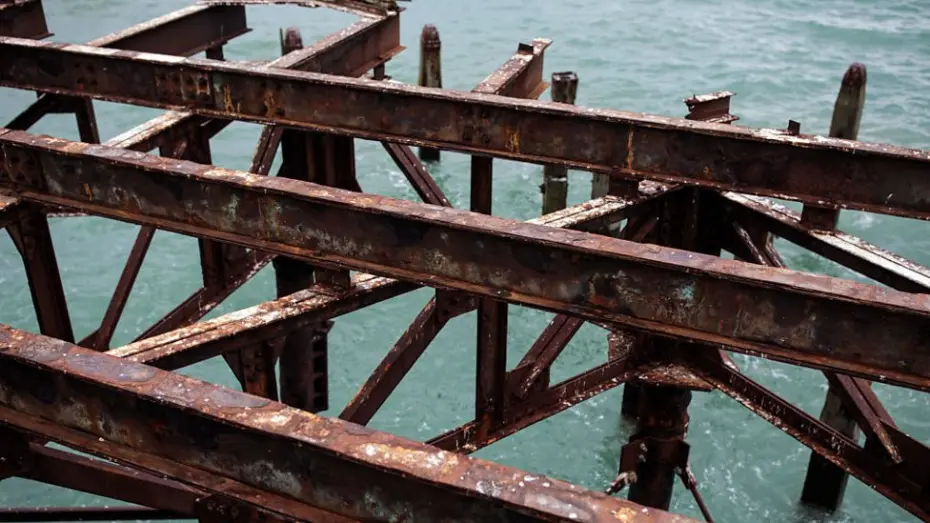 Rusted steel structure 