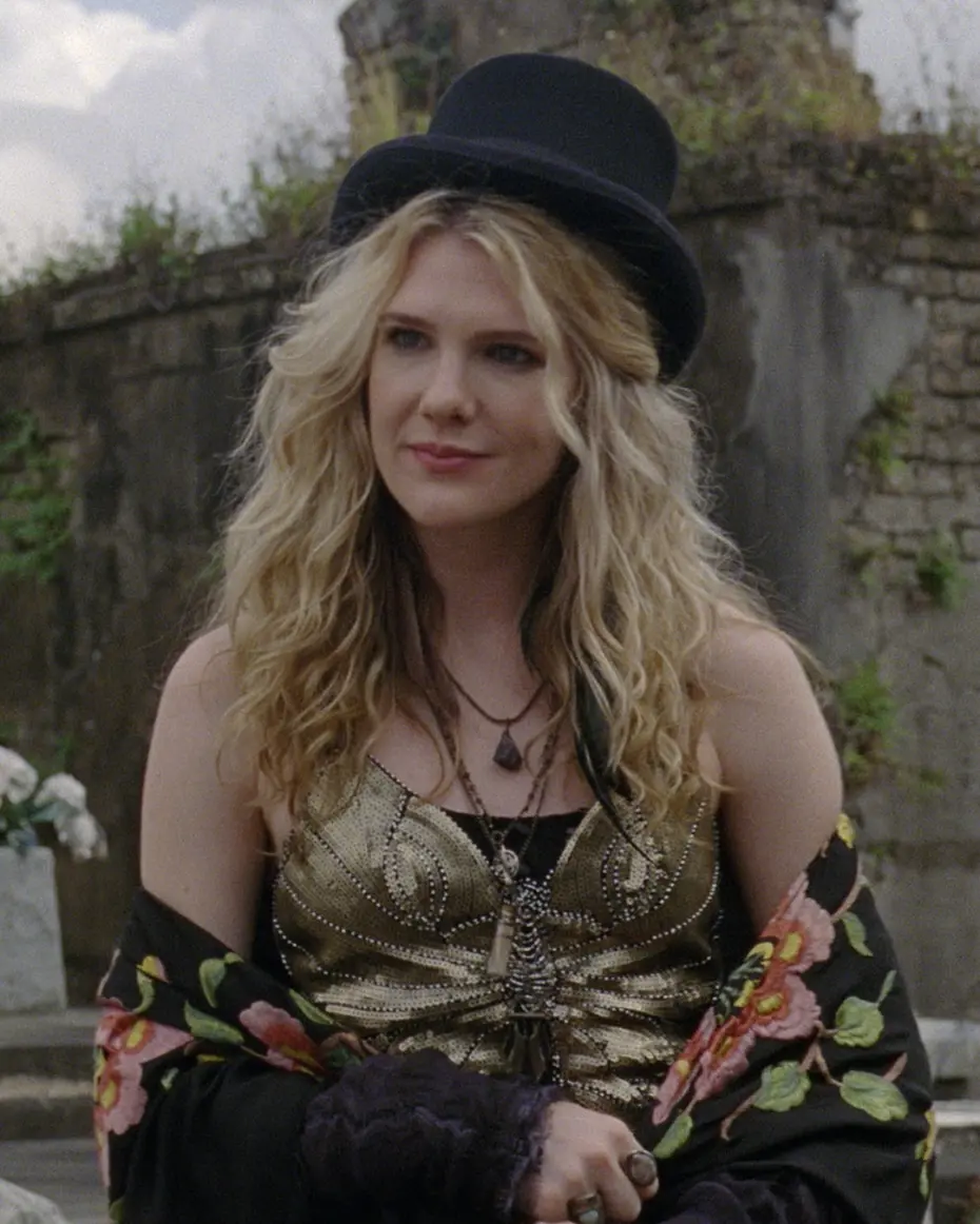 Lily Rabe