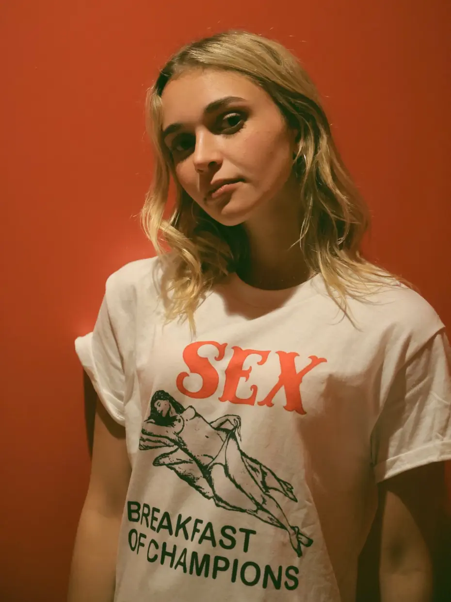 Nikki Roumel 