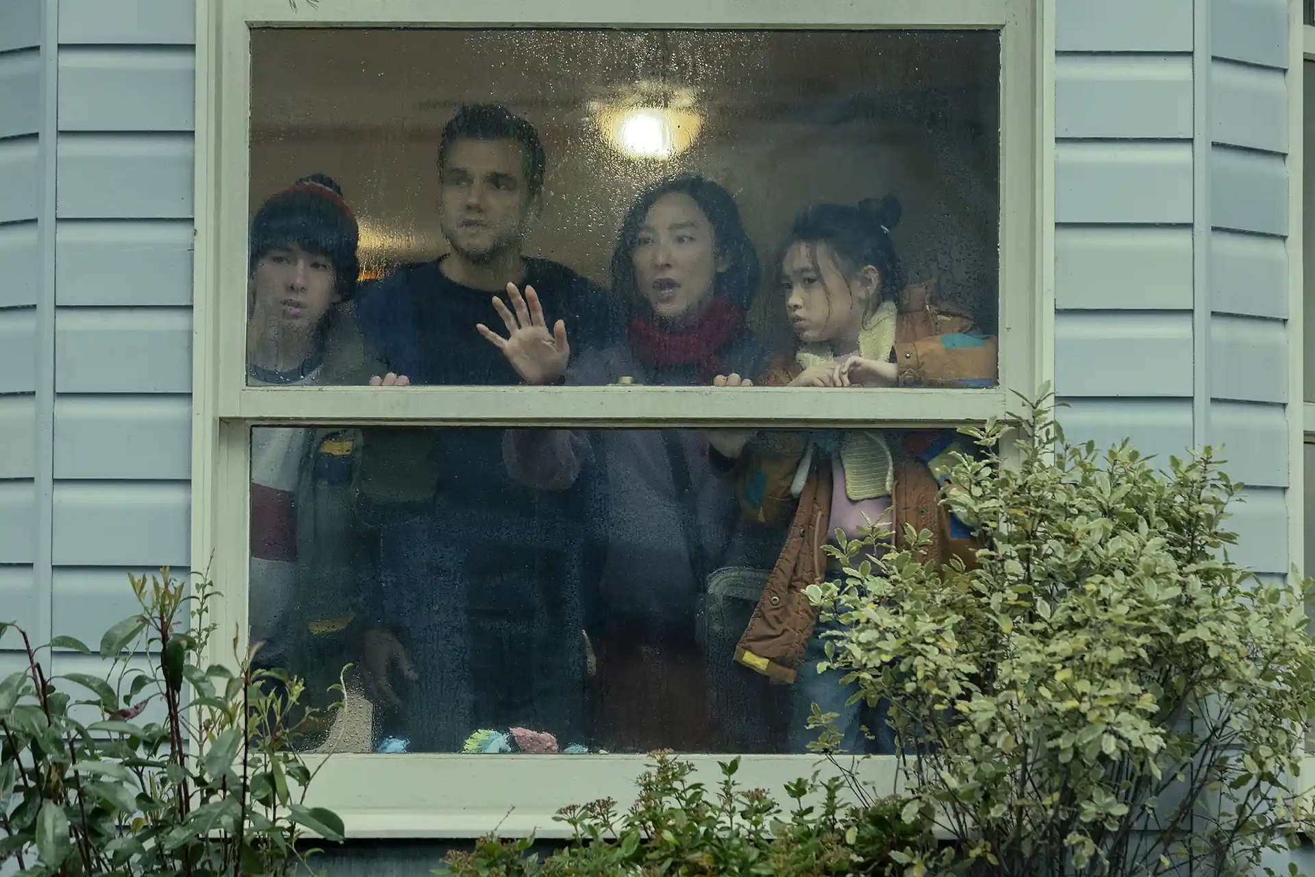 Noah Alexander Sosnowski, Wagner Moura, Greta Lee and Riley Chung in ‘The Last House’. Chris Baker/Netflix Noah Alexander Sosnowski, Wagner Moura, Greta Lee and Riley Chung in ‘The Last House’. Chris Baker/Netflix