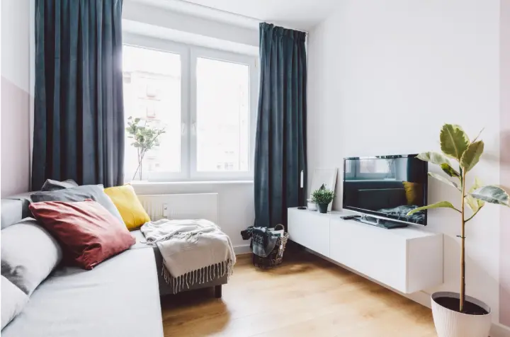 Why Do Small Spaces Feel Cramped?